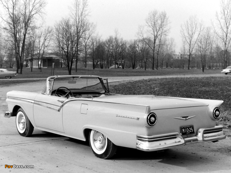 Ford Fairlane 500 Skyliner Retractable Hardtop 1957 images (800 x 600)