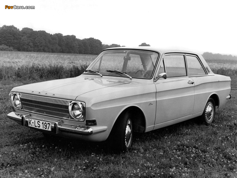 Ford 12M 2-door Saloon (P6) 1967–70 pictures (800 x 600)