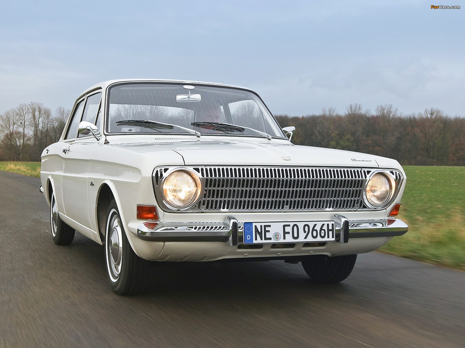 Ford 12M 2-door Saloon (P6) 1967–70 wallpapers (1600 x 1200)