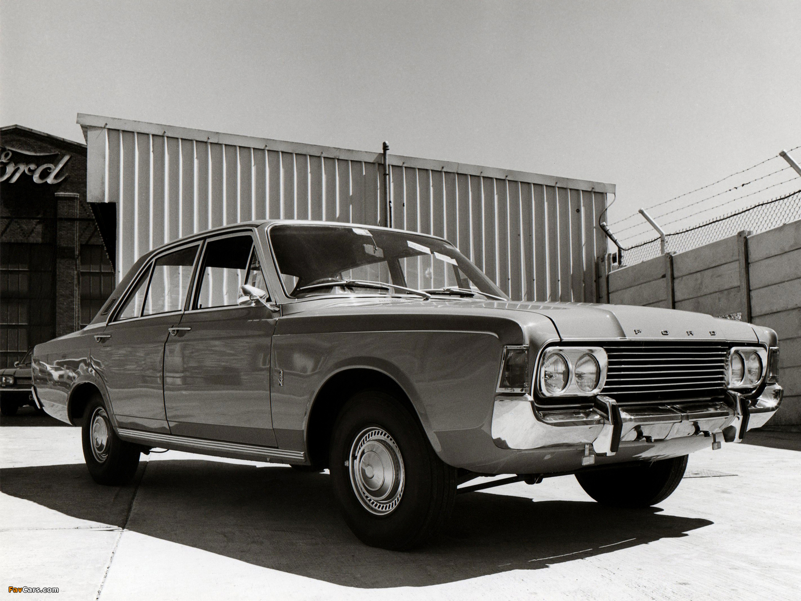 Ford Taunus 20M Sedan ZA-spec (P7b) 1968–71 photos (1600 x 1200)