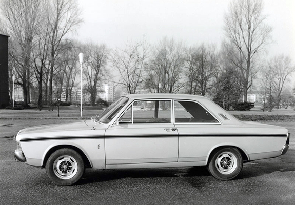 Ford Taunus 17M RS (P7b) 1968–71 photos