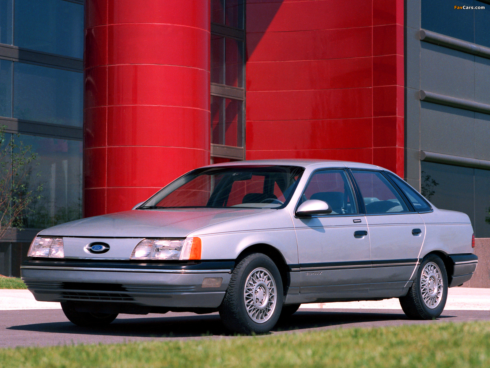 Ford Taurus 1985–91 pictures (1600 x 1200)
