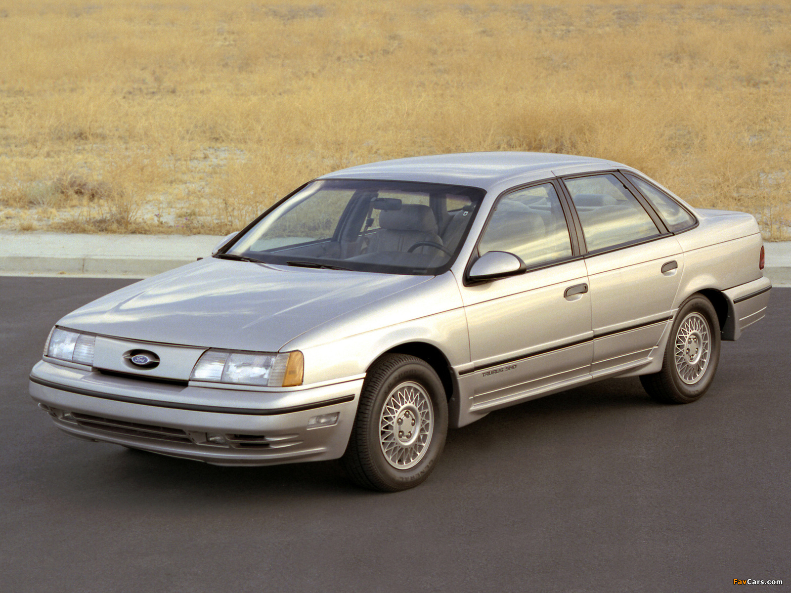 Ford Taurus 1985–91 pictures (1600 x 1200)