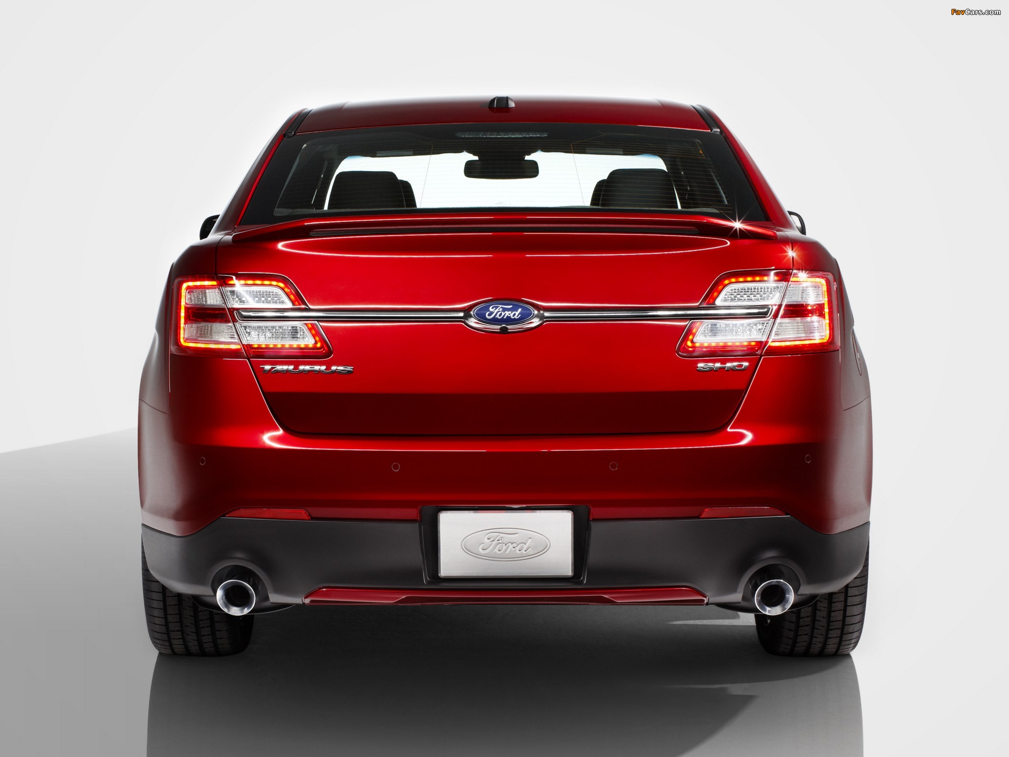 Ford Taurus SHO 2011 wallpapers (2048 x 1536)
