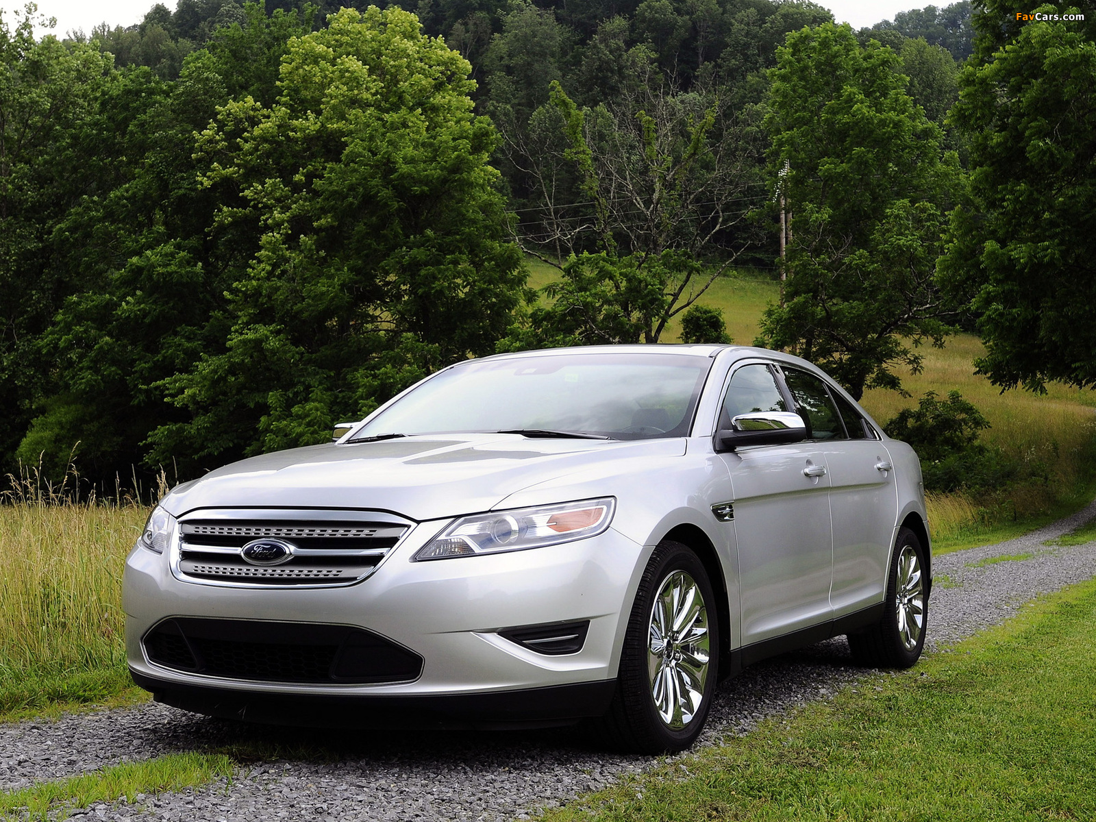 Images of Ford Taurus 2009–11 (1600 x 1200)