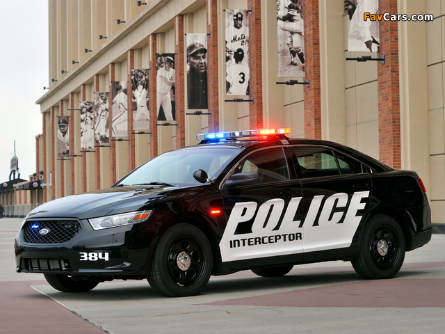 Images of Ford Police Interceptor Sedan 2010 (640 x 480)