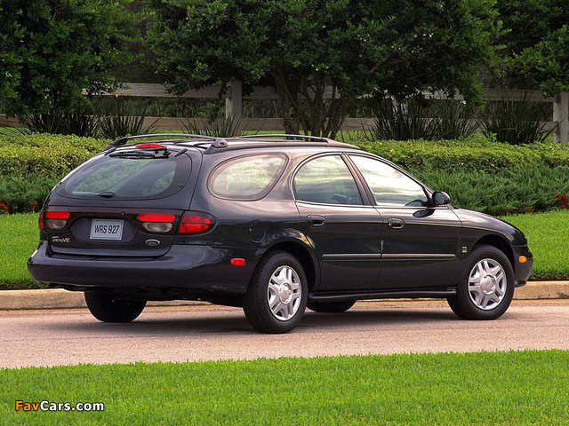 Photos of Ford Taurus Wagon 1996–99 (640 x 480)