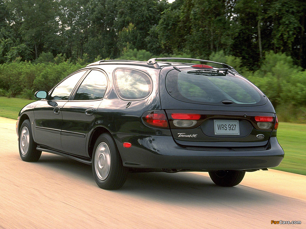 Pictures of Ford Taurus Wagon 1996–99 (1024 x 768)