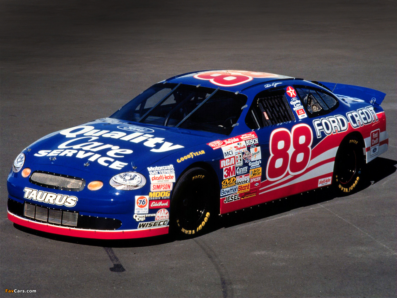 Pictures of Ford Taurus NASCAR Race Car 1997 (1280 x 960)