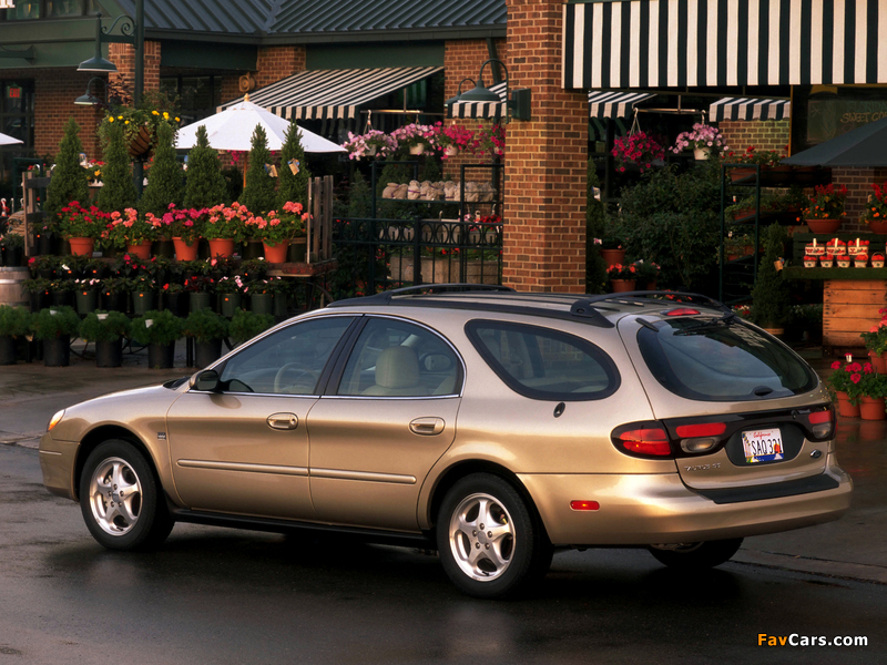 Pictures of Ford Taurus Wagon 2000–04 (800 x 600)