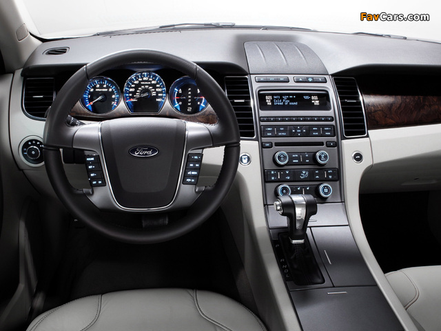 Pictures of Ford Taurus 2009–11 (640 x 480)