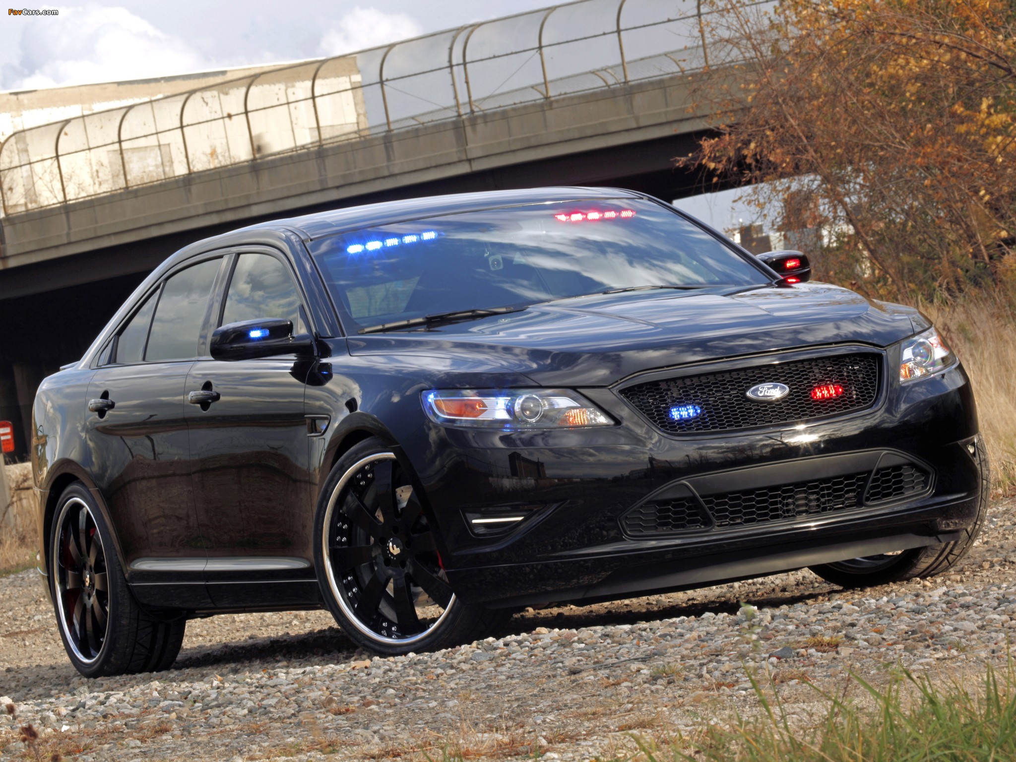 Pictures of Stealth Ford Police Interceptor Sedan Concept 2010 (2048 x 1536)