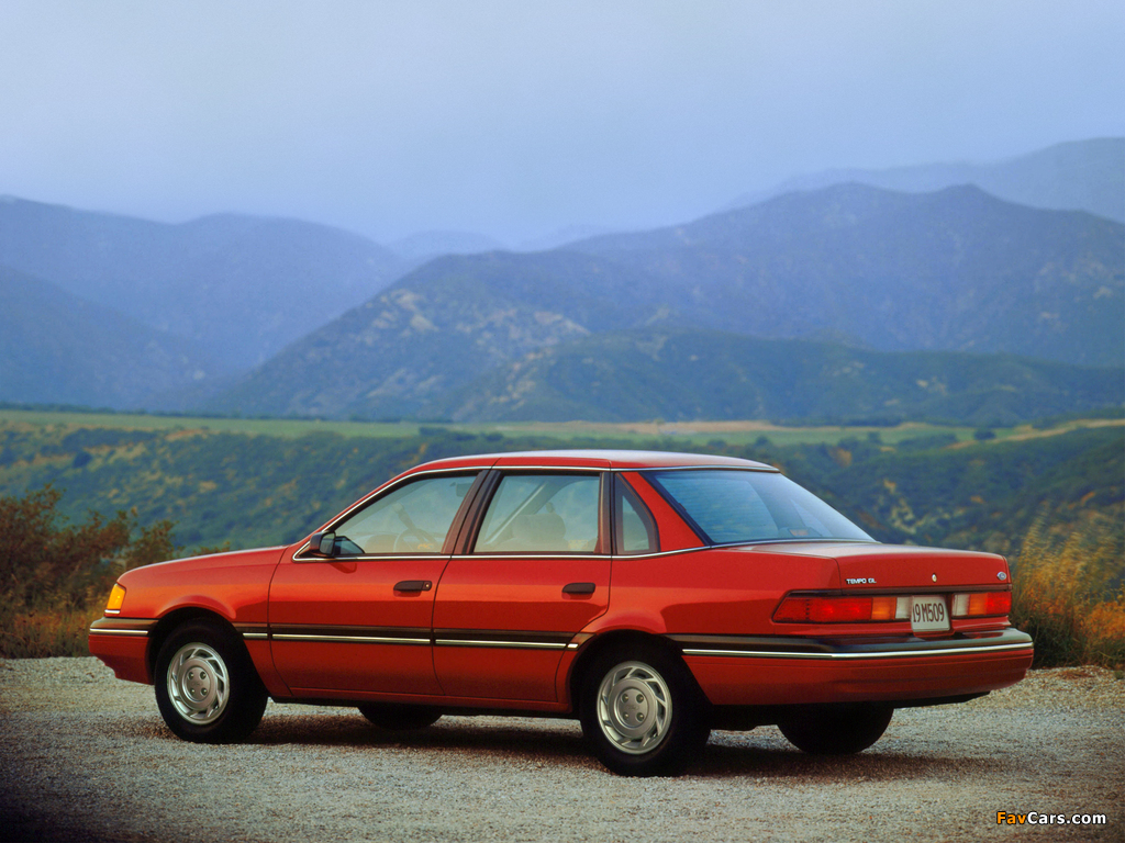 Photos of Ford Tempo Sedan 1988–91 (1024 x 768)