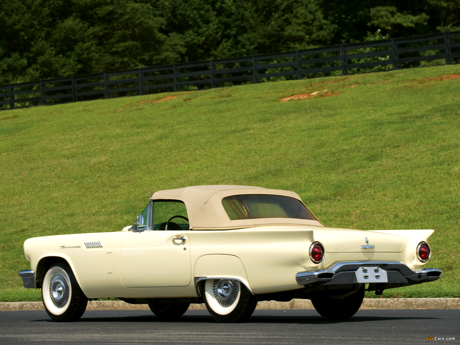 Ford Thunderbird 1957 pictures (1600 x 1200)
