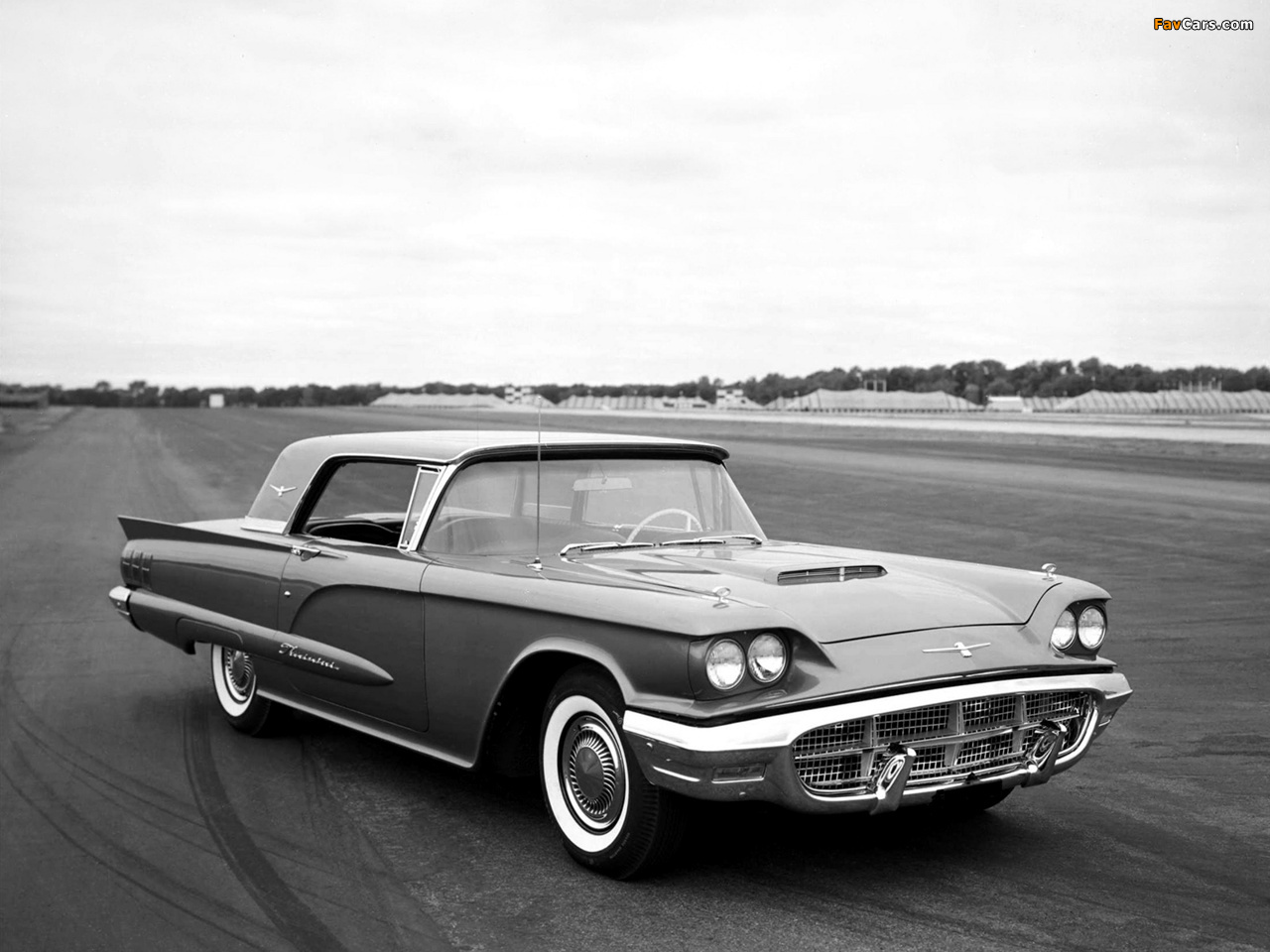 Ford Thunderbird 1958 wallpapers (1280 x 960)