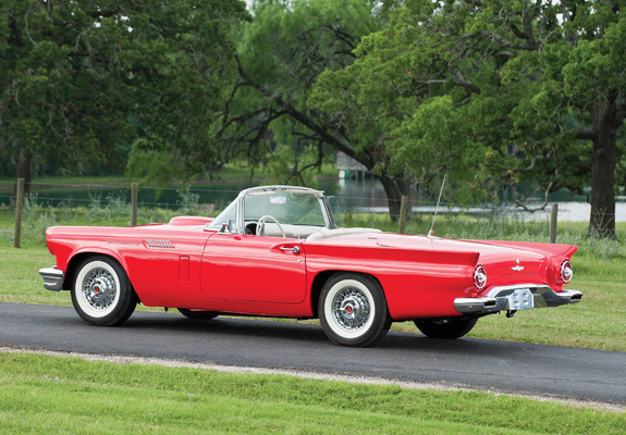 Images of Ford Thunderbird 1957