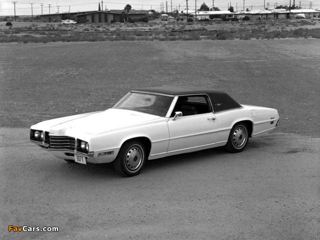 Images of Ford Thunderbird 1967–71 (640 x 480)