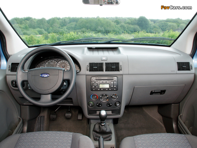Ford Tourneo Connect 2002–09 photos (640 x 480)