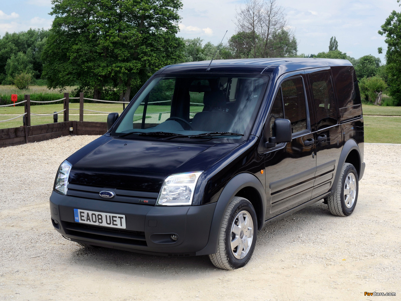 Ford Transit Connect Crew Van UK-spec 2006–09 wallpapers (1280 x 960)