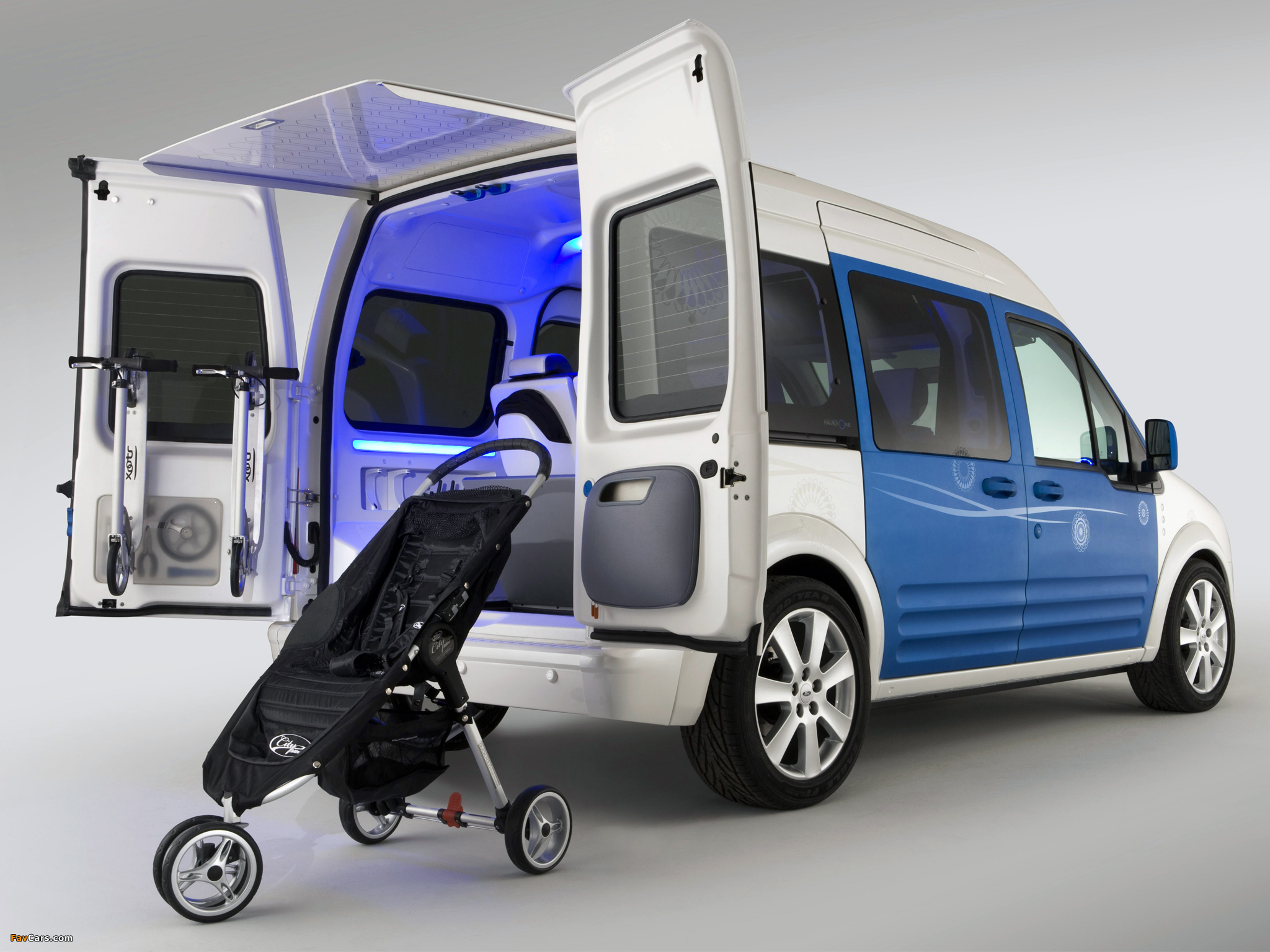 Ford Transit Connect Family One Concept 2009 wallpapers (2048 x 1536)