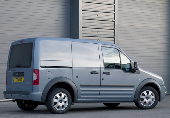 Images of Ford Transit Connect UK-spec 2009