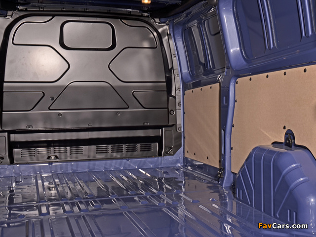 Images of Ford Transit Custom LWB ZA-spec 2013 (640 x 480)