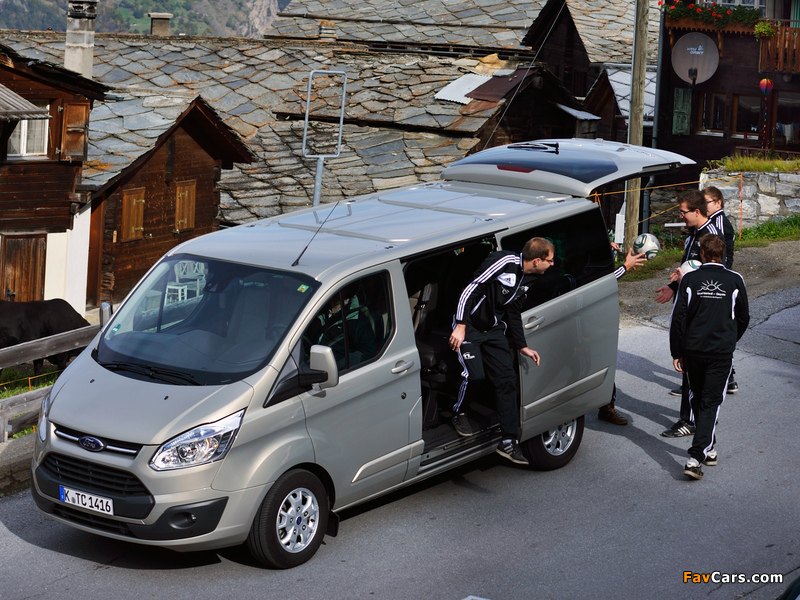 Pictures of Ford Tourneo Custom 2012 (800 x 600)
