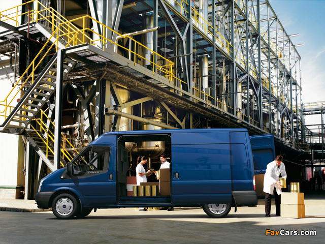 Ford Transit LWB Van 2006–11 images (640 x 480)