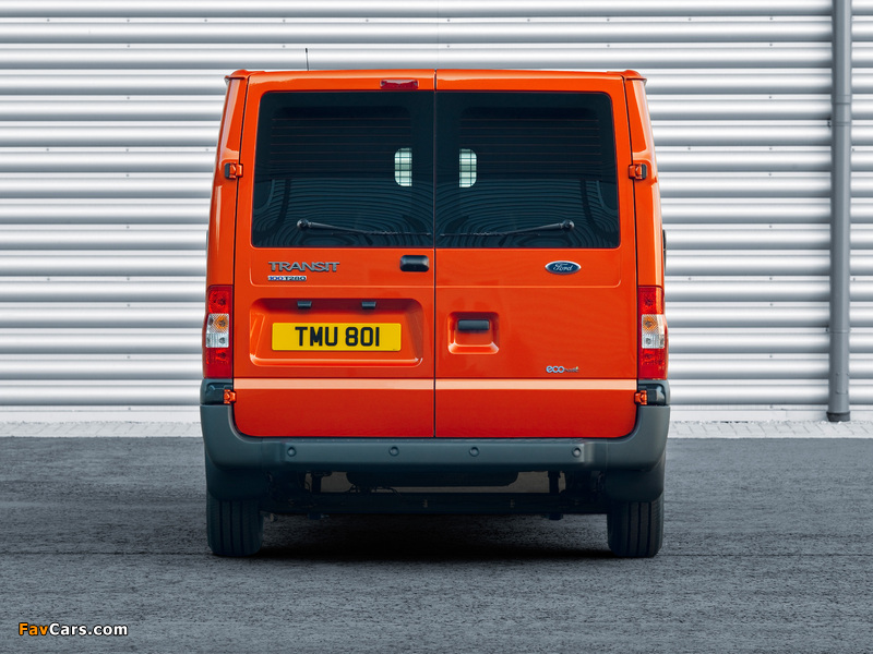 Ford Transit SWB Van 2011 photos (800 x 600)