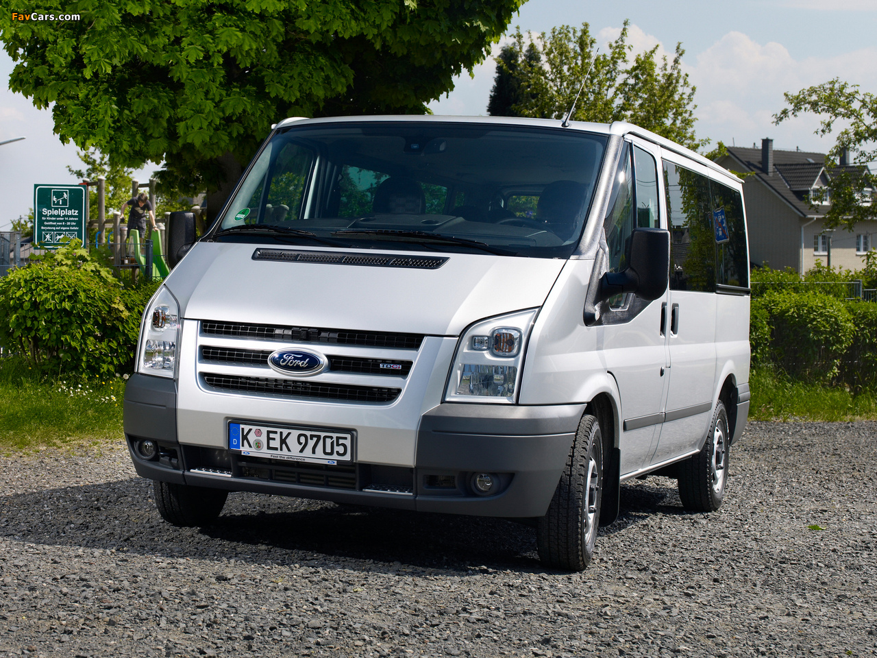 Ford Transit Tourneo 2011 wallpapers (1280 x 960)