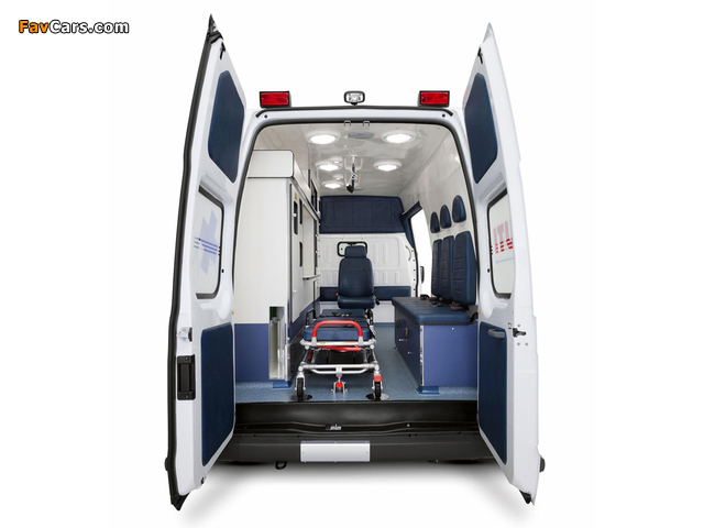 Images of Ford Transit Ambulância 2009 (640 x 480)