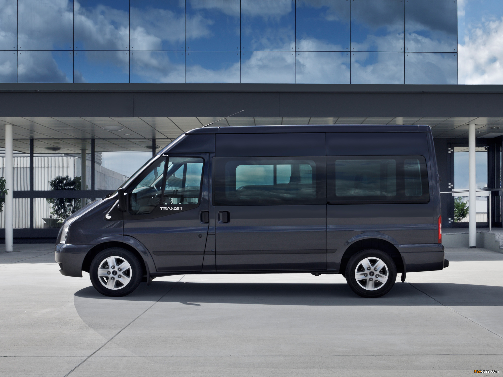 Images of Ford Transit 2011 (2048 x 1536)