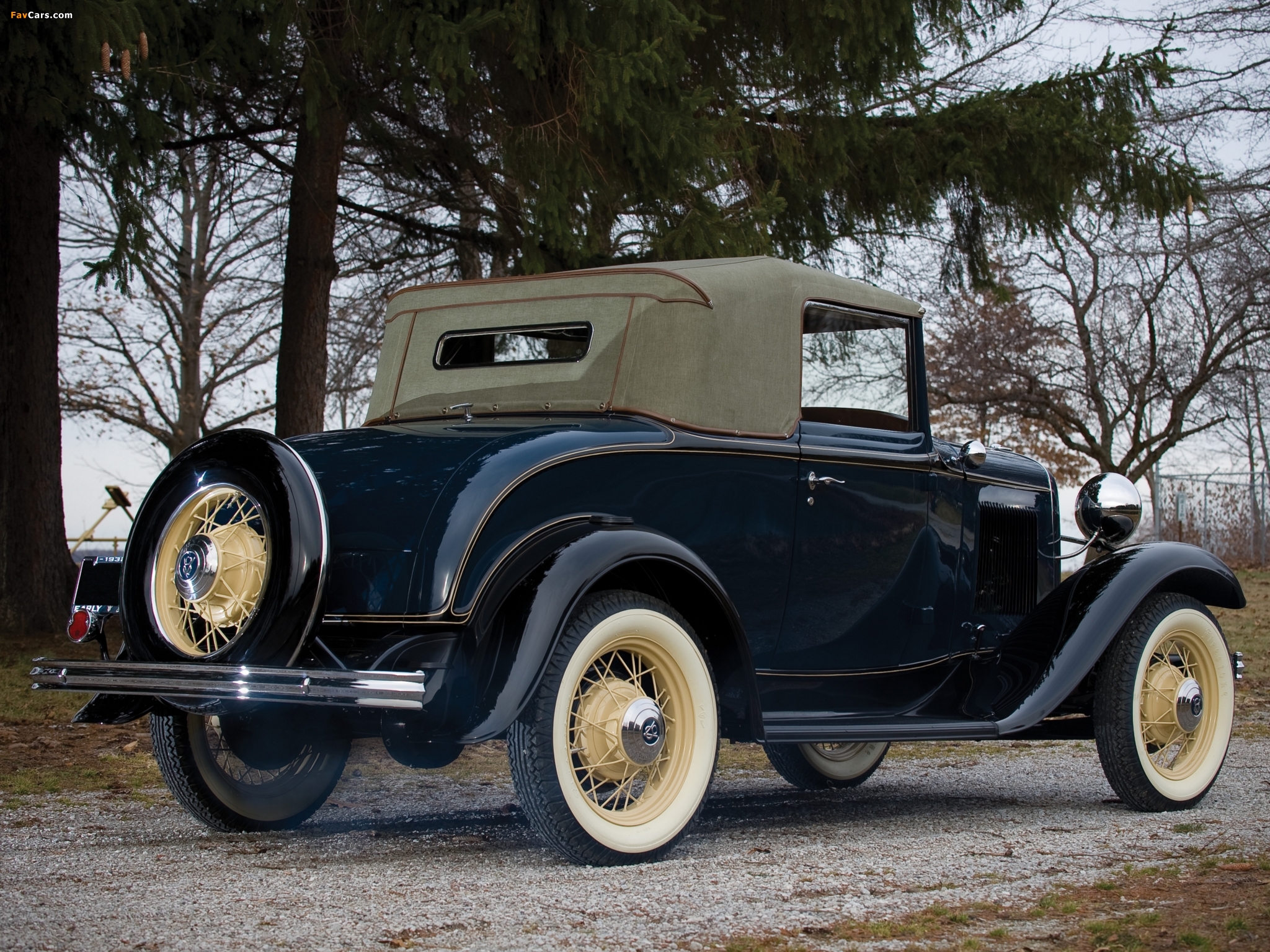 Ford V8 Cabriolet (18-68) 1932 images (2048 x 1536)