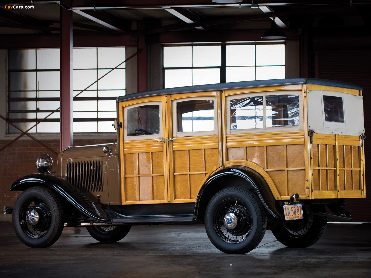 Ford V8 Station Wagon (18-150) 1932 images (1280 x 960)