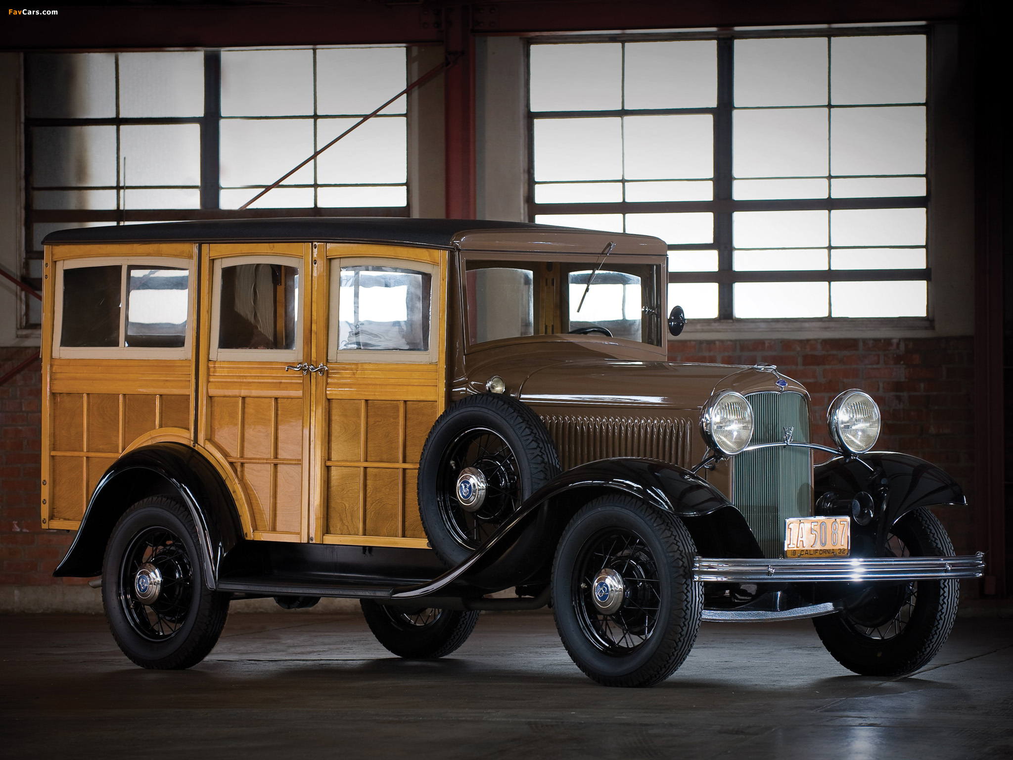 Ford V8 Station Wagon (18-150) 1932 photos (2048 x 1536)