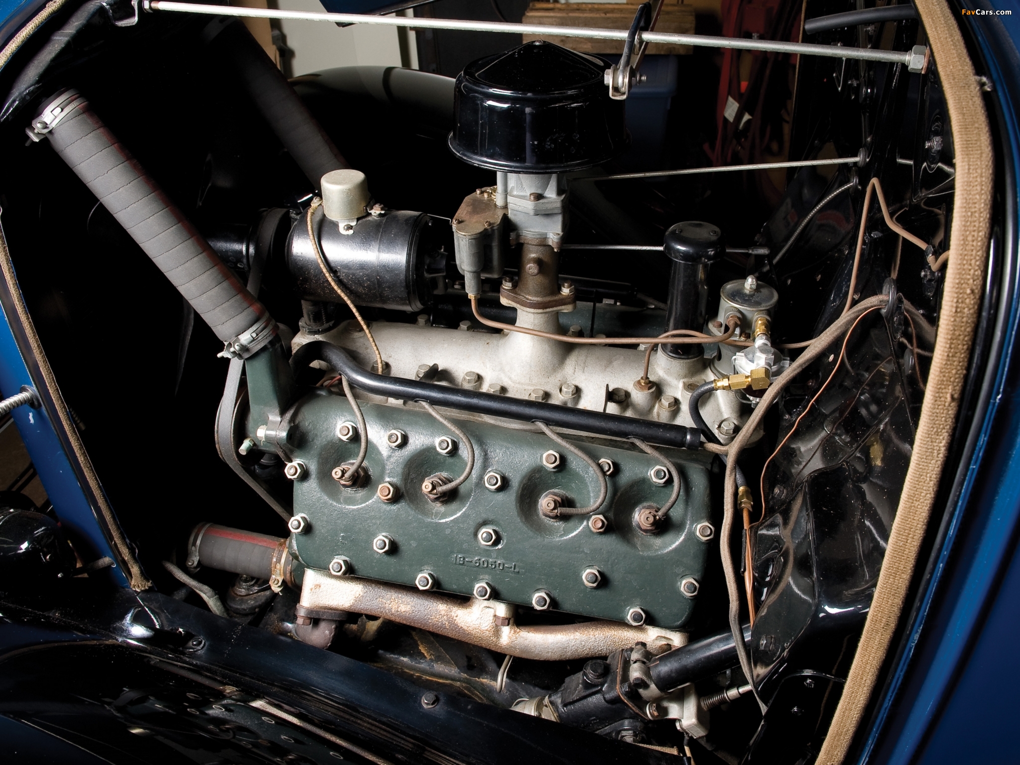 Ford V8 Roadster (18-40) 1932 photos (2048 x 1536)