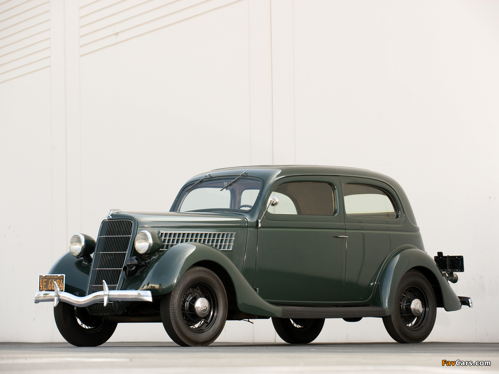 Ford V8 Standard Tudor Sedan (48-700) 1935 wallpapers (1024 x 768)