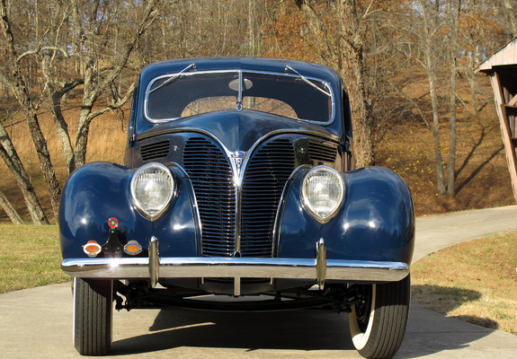 Ford V8 Deluxe 5-window Coupe (81A-770V) 1938 photos