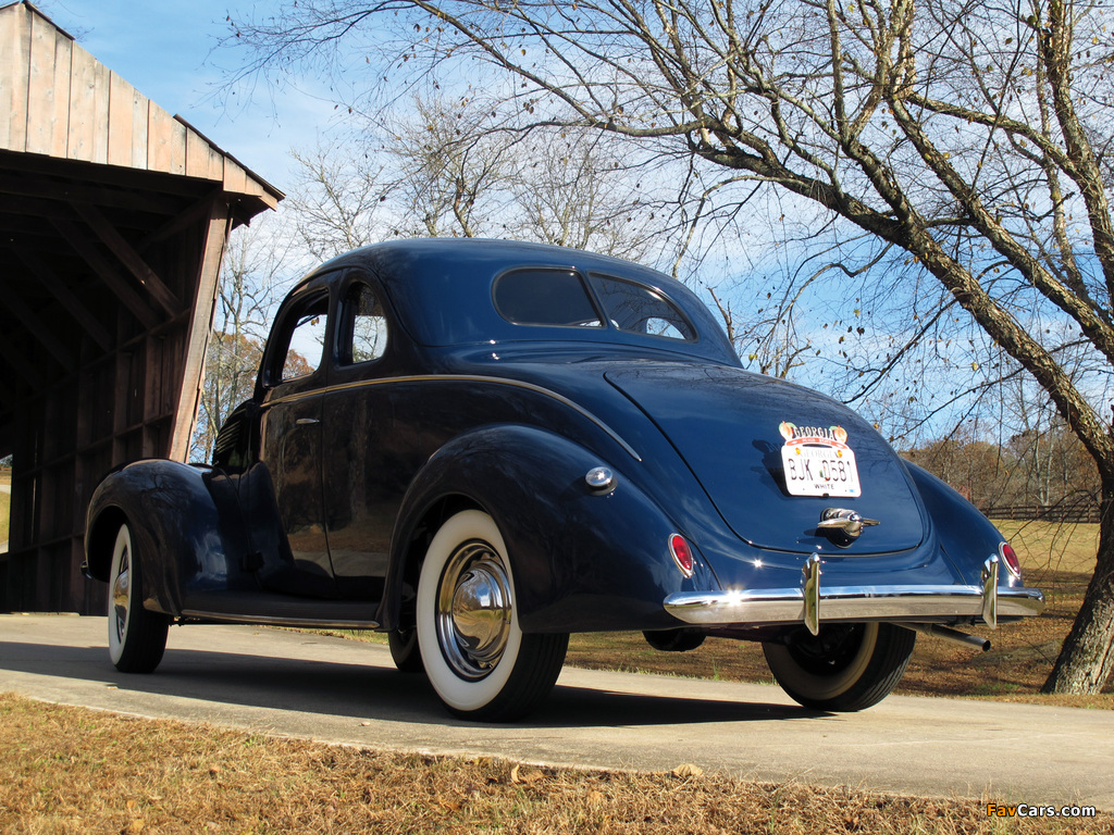 Ford V8 Deluxe 5-window Coupe (81A-770V) 1938 wallpapers (1024 x 768)