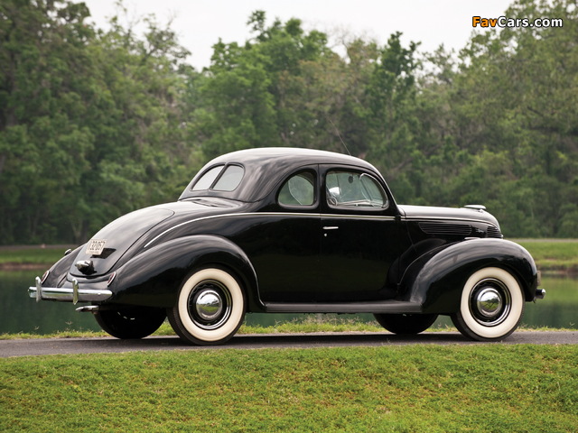 Ford V8 Deluxe 5-window Coupe (81A-770V) 1938 wallpapers (640 x 480)