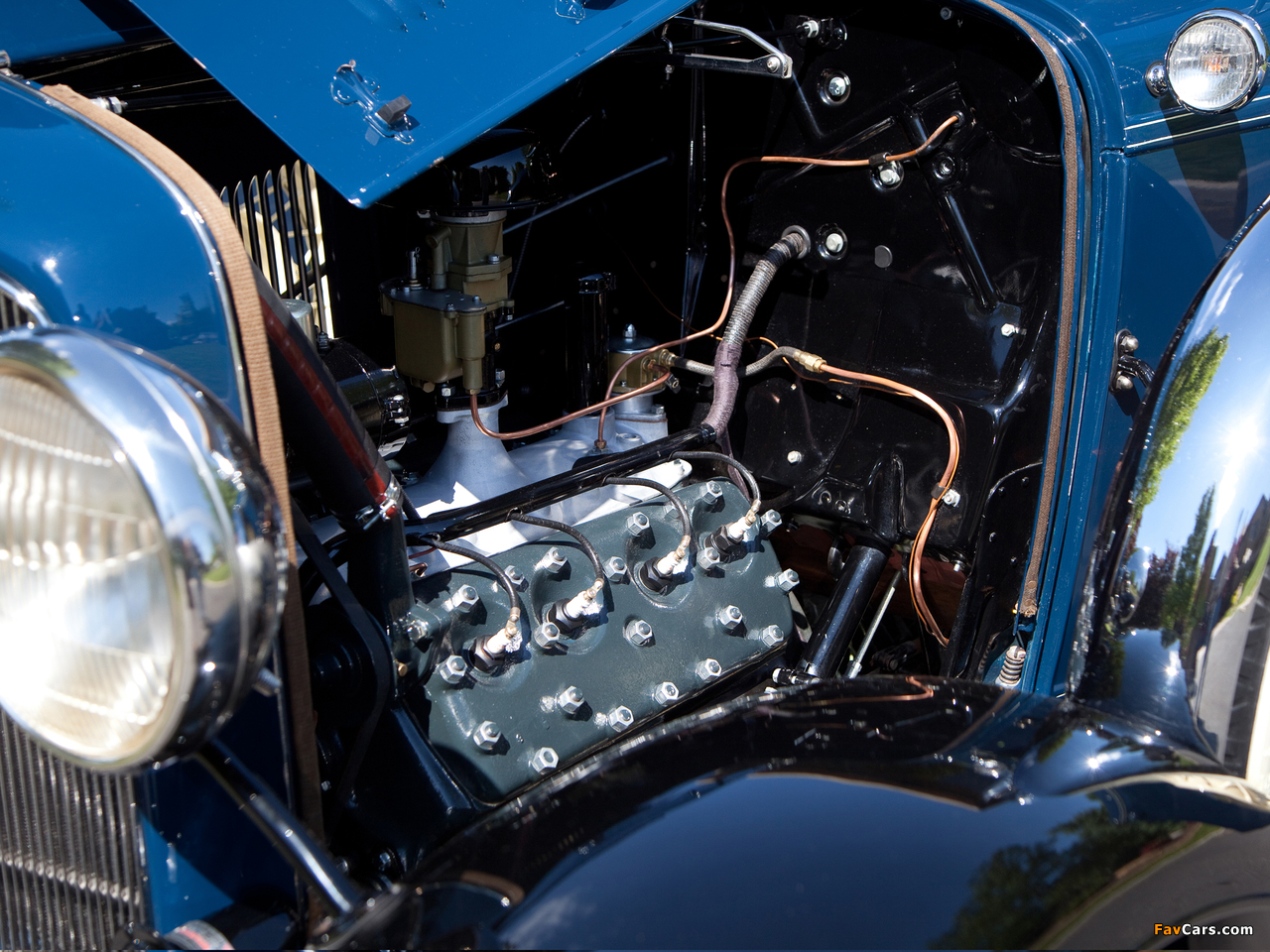 Images of Ford V8 Roadster (18-40) 1932 (1280 x 960)