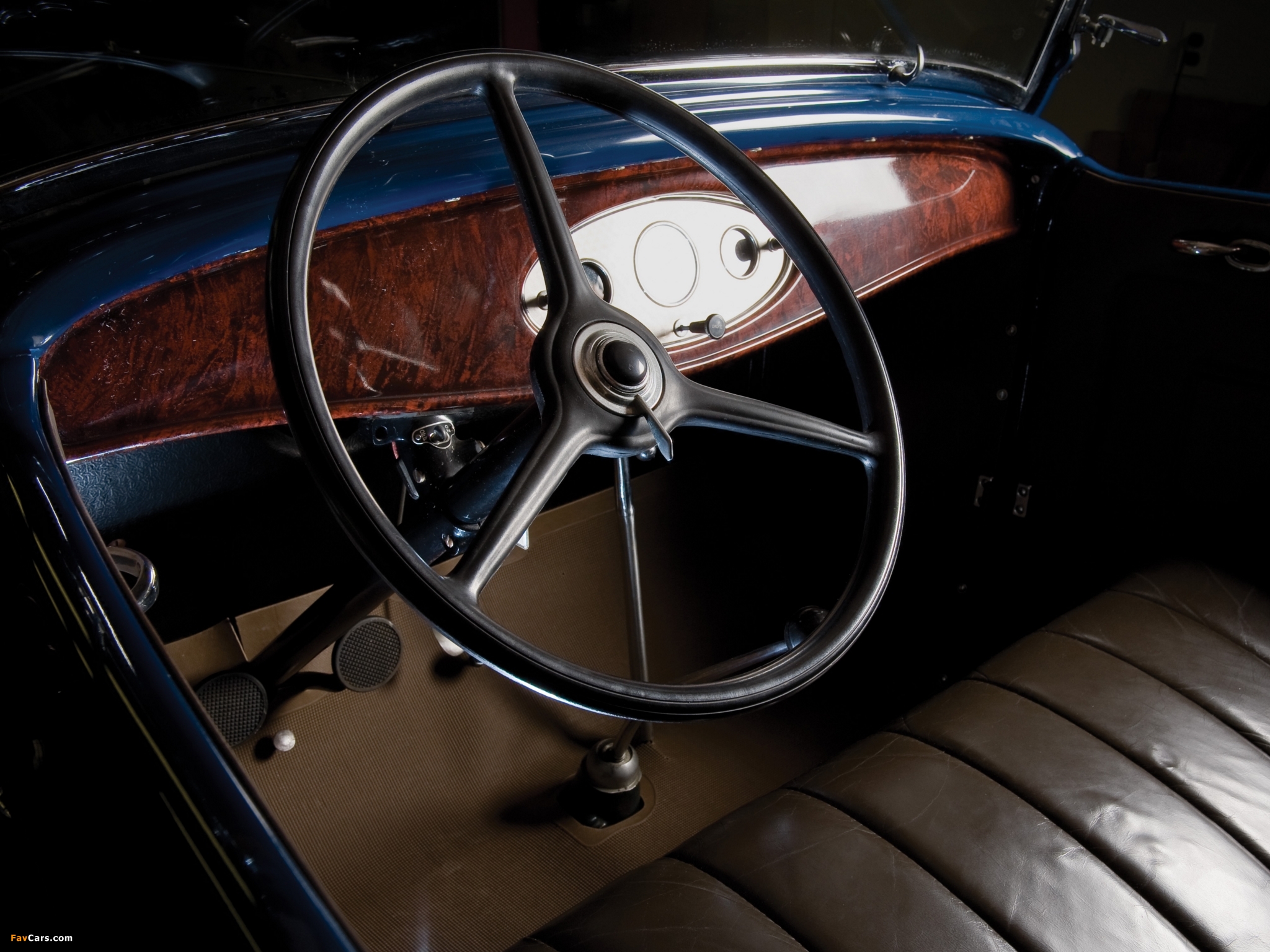 Images of Ford V8 Roadster (18-40) 1932 (2048 x 1536)