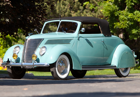 Images of Ford V8 Deluxe Convertible (78-760) 1937