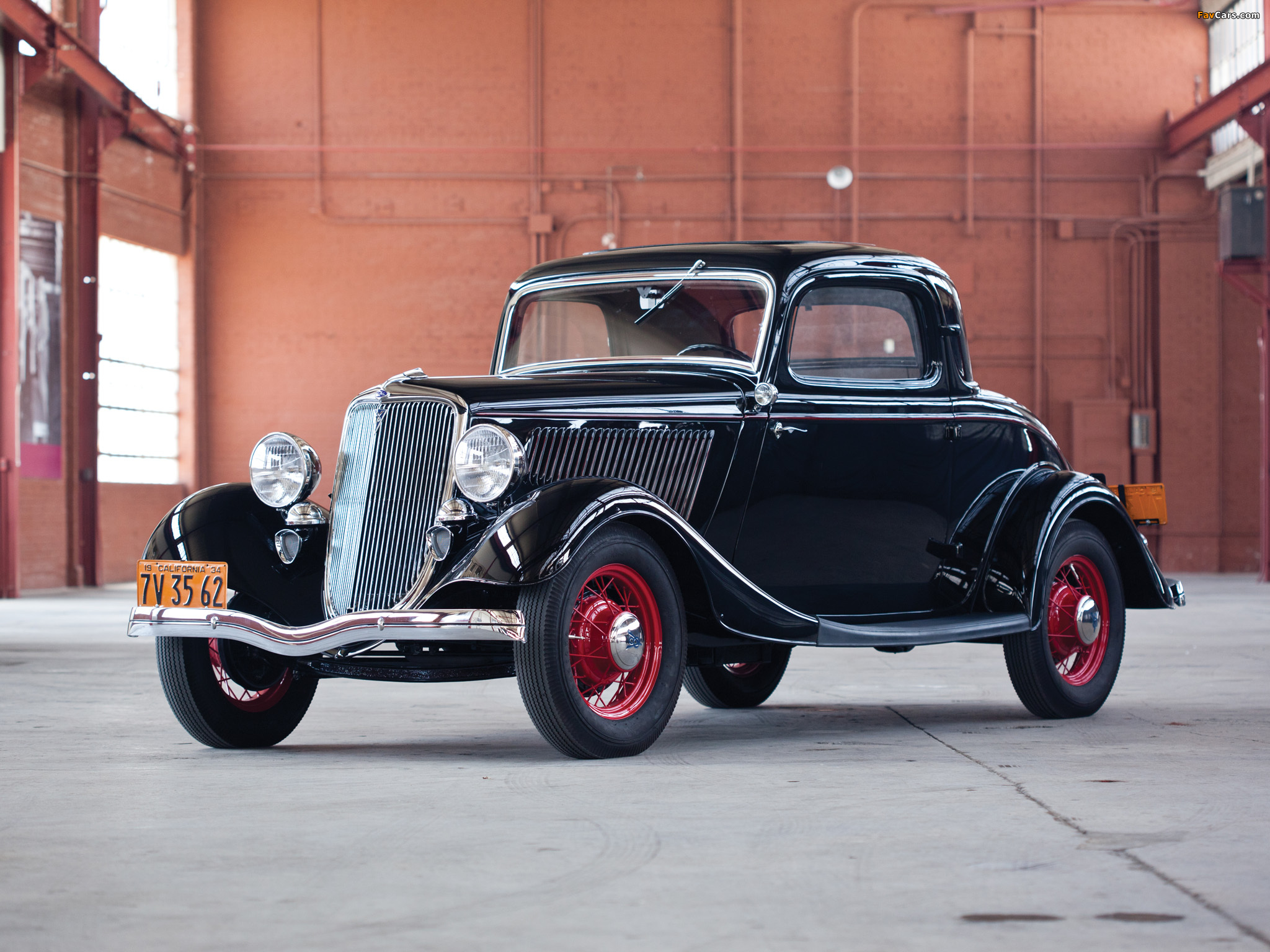 Pictures of Ford V8 3-window Coupe (40-720) 1934 (2048 x 1536)