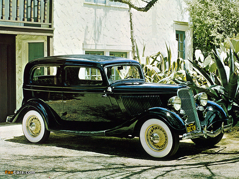 Ford V8 Tudor Sedan (40-700) 1933 wallpapers (800 x 600)