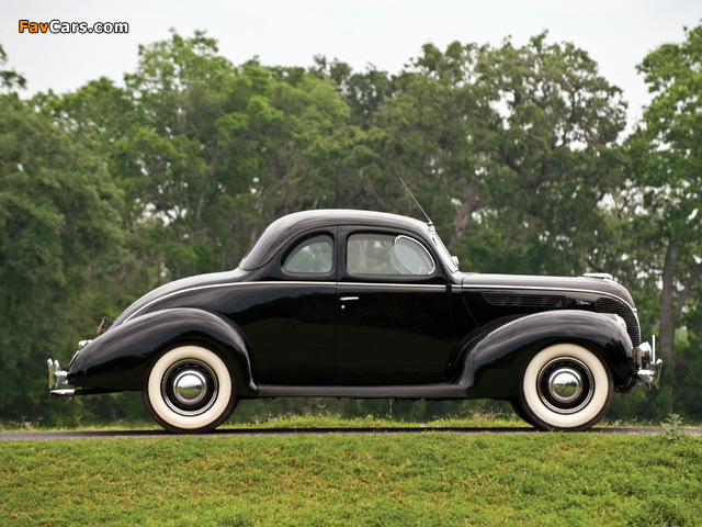 Ford V8 Deluxe 5-window Coupe (81A-770V) 1938 wallpapers (640 x 480)