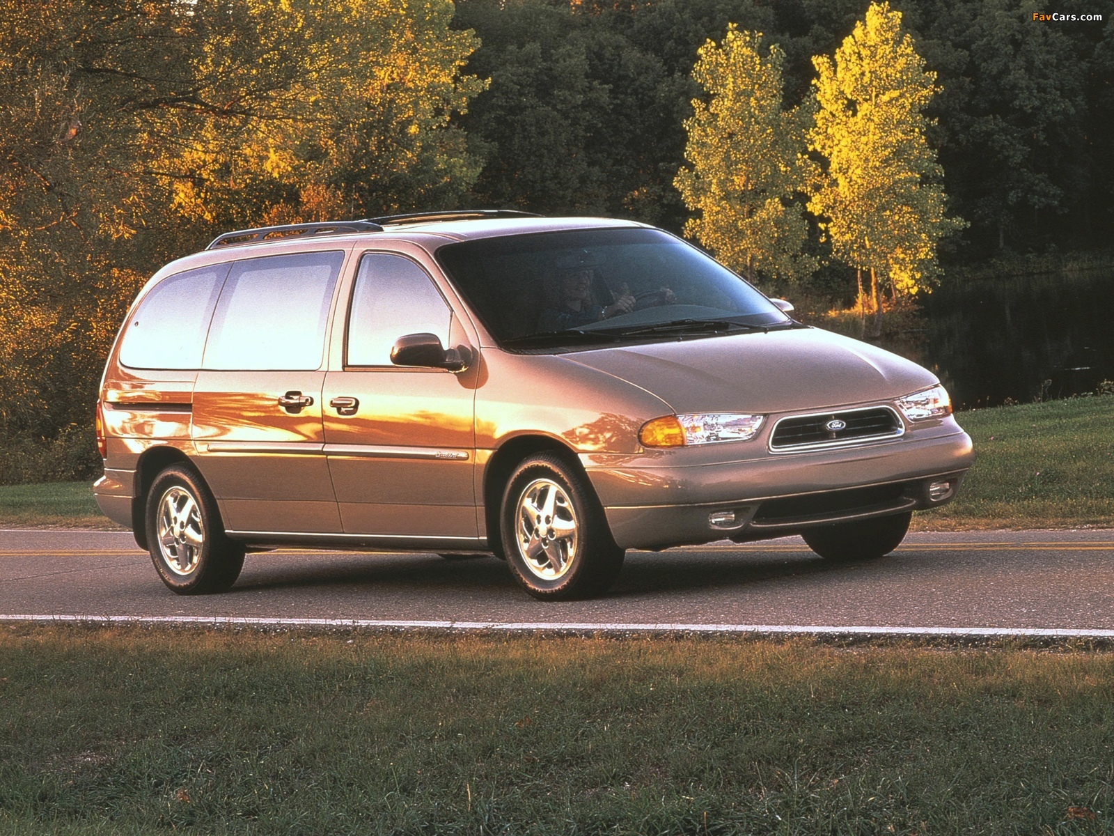 Images of Ford Windstar 1997–98 (1600 x 1200)