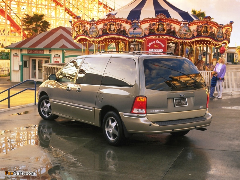 Photos of Ford Windstar SEL 1999–2000 (800 x 600)