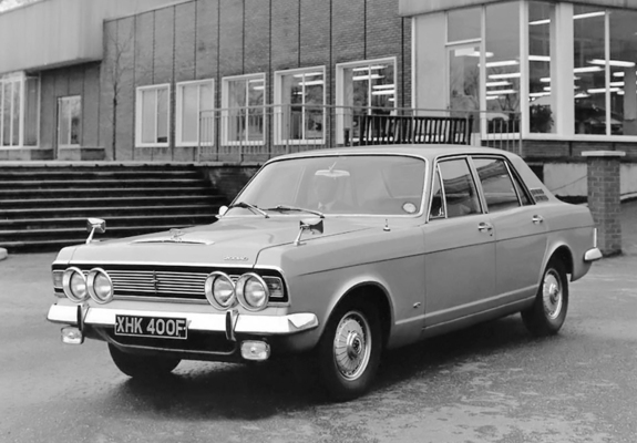 Photos of Ford Zodiac Executive Saloon (3012E) 1966–72