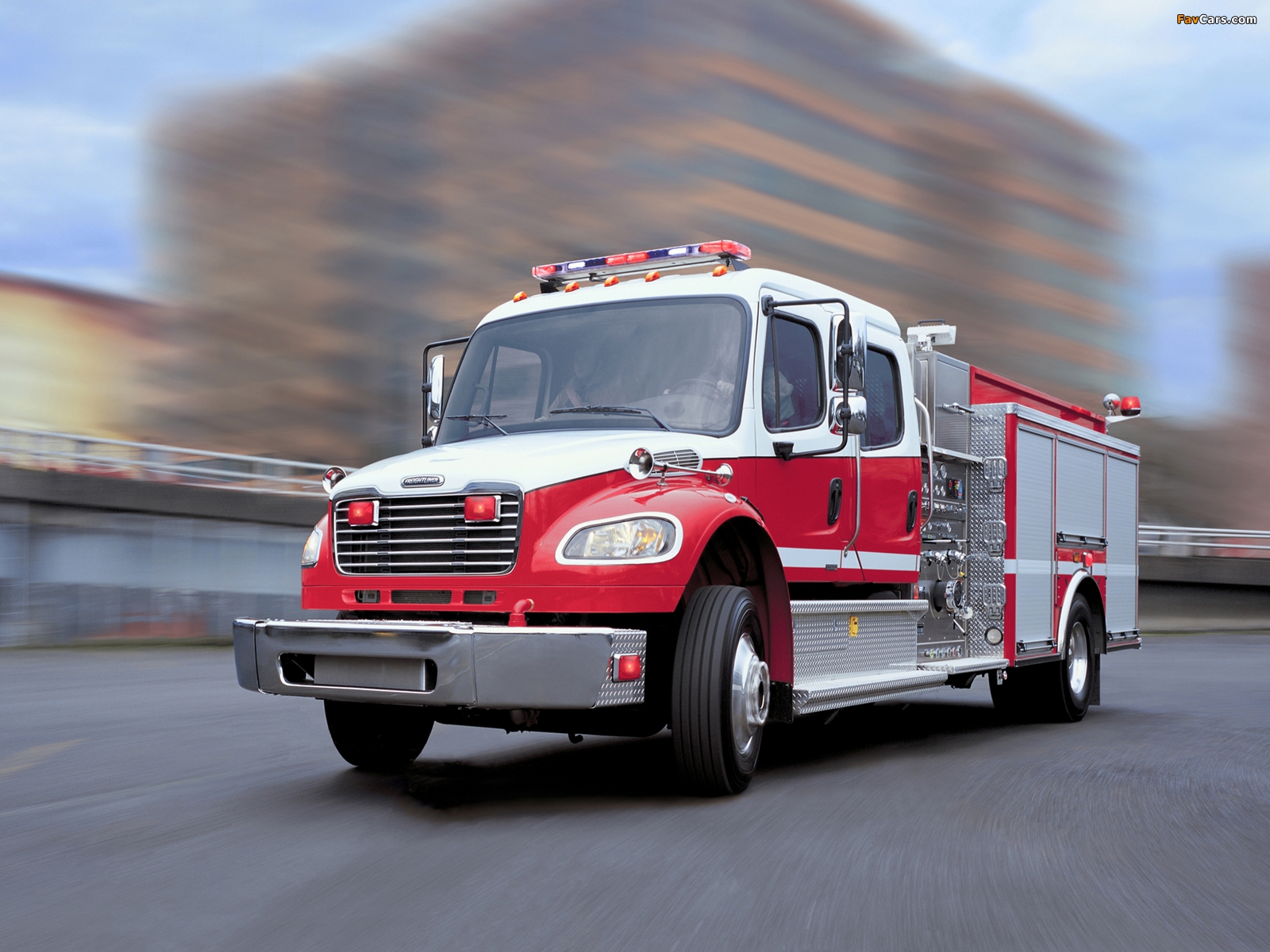 Freightliner Business Class M2 106 Crew Cab Firetruck 2002 pictures (1600 x 1200)